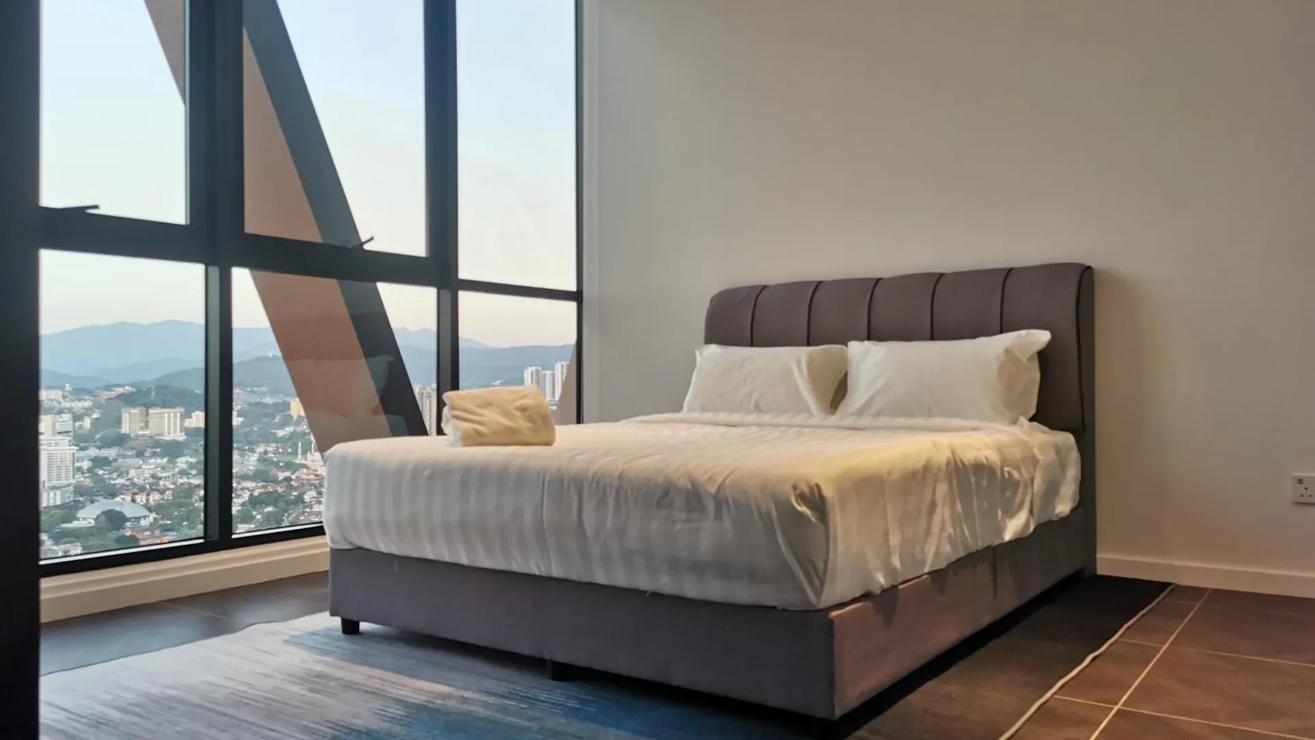 Aparthotel Scarletz Suites Klcc By De Harlequins Guesthouse Kuala Lumpur