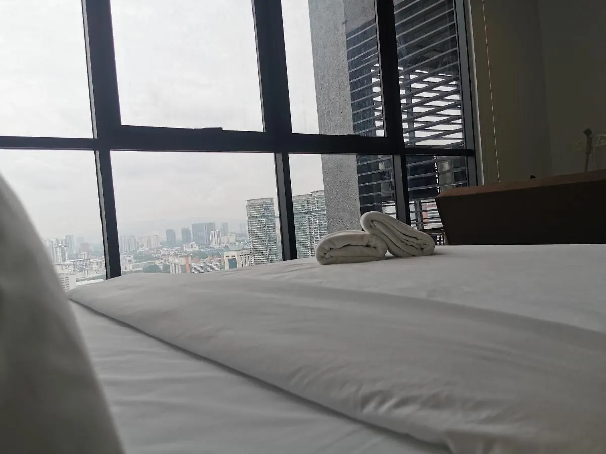Scarletz Suites Klcc By De Harlequins Guesthouse Kuala Lumpur 0*,