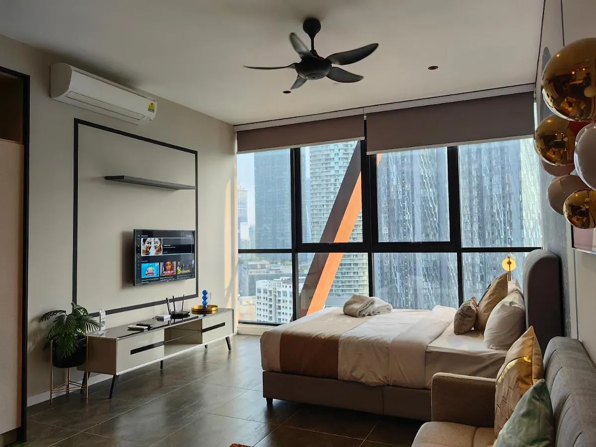 Scarletz Suites Klcc By De Harlequins Guesthouse Kuala Lumpur